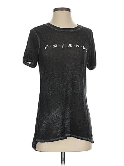 Pre-owned Friends Short Sleeve T-shirt In Black