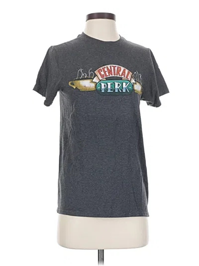 Pre-owned Friends Short Sleeve T-shirt In Gray