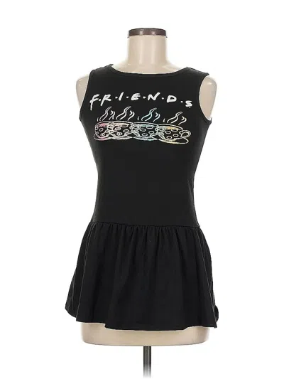 Pre-owned Friends Sleeveless T-shirt In Black