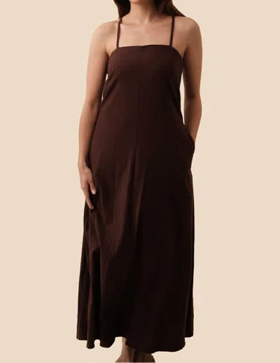 Frnch Anella Linen Sleeveless Maxi Dress In Chocolate In Gold