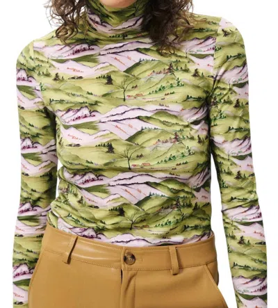 Frnch Carmelite Top In Alps In Multi