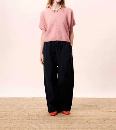 Frnch Gocta Short Sleeve Pullover Sweater In Rose Pale In Red