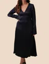 Frnch Lisna Sheen Midi Dress In Navy In Blue