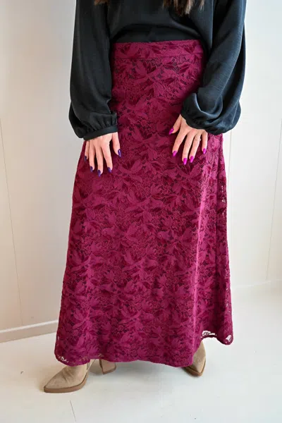 Frnch Mermaid Avenue Lace Maxi Skirt In Deep Wine In Pink