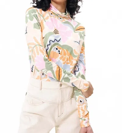 Frnch Mod Floral Top In Multi