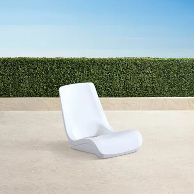 Frontgate Bali Poolside Seat
