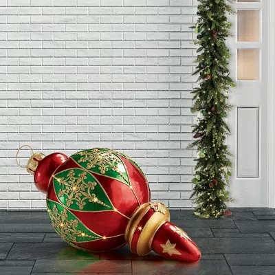 Frontgate Feliz Finial Yard Ornament