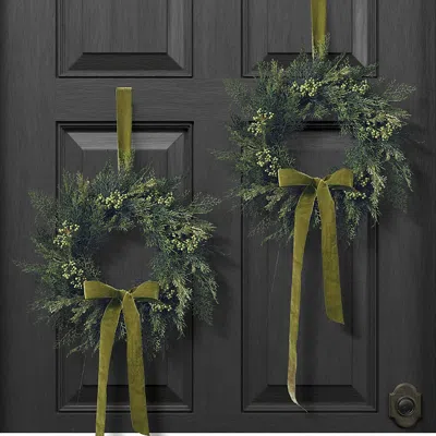 Frontgate Joyeux Holiday Mini Wreaths In Green