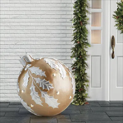 Frontgate Led Holly Leaf Yard Ornament In Neutral