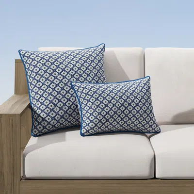 Frontgate Palomino Tile Indoor/outdoor Pillow In Blue