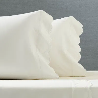 Frontgate Set Of 2 Scallop Percale Pillowcases In Neutral