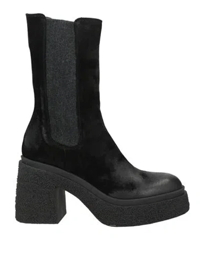 Fruit Fru. It Woman Ankle Boots Black Size 10 Leather