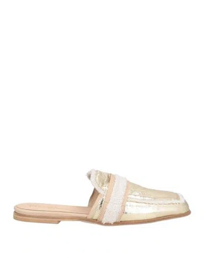 Fruit Fru. It Woman Mules & Clogs Platinum Size 8 Leather In Gray