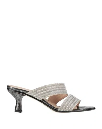 Fruit Fru. It Woman Sandals Silver Size 8 Leather