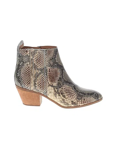 Pre-owned Frye And Co Ankle Boots In Tan