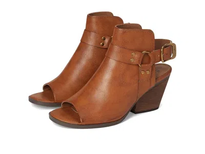 Frye And Co Jolene Harness Cowboy In Brown