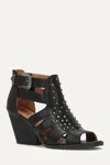 Frye And Co Jolene Stud In Black