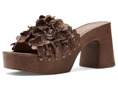 Frye And Co Wylie Flower Slides In Animal Print