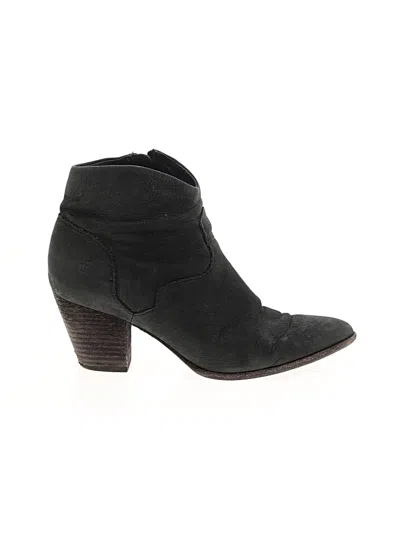 Pre-owned Frye Ankle Boots In Black