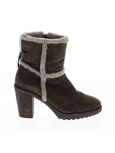 Pre-owned Frye Ankle Boots In Brown