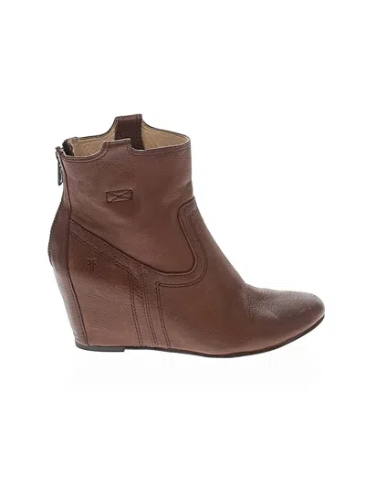 Pre-owned Frye Ankle Boots In Brown