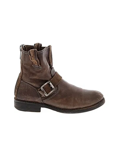 Pre-owned Frye Ankle Boots In Brown