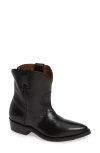 Frye Billy Bootie In Black