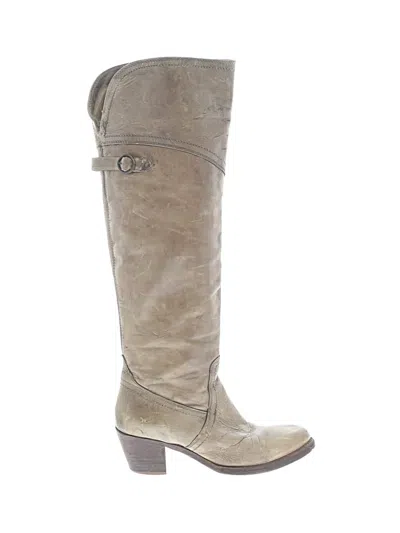 Pre-owned Frye Boots In Gray