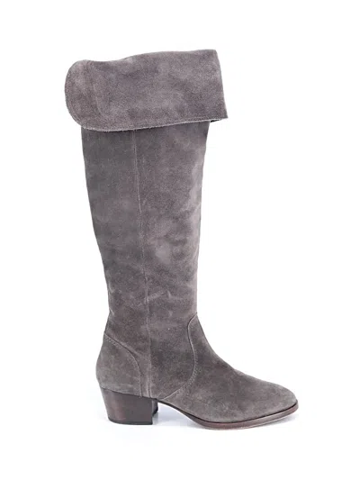 Pre-owned Frye Boots In Gray