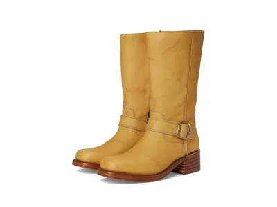 Frye Campus Buckle In Yellow