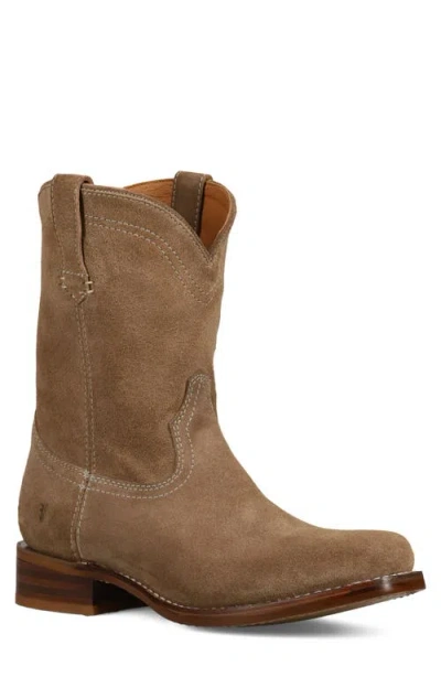 Frye Campus Roper Boot In Brown