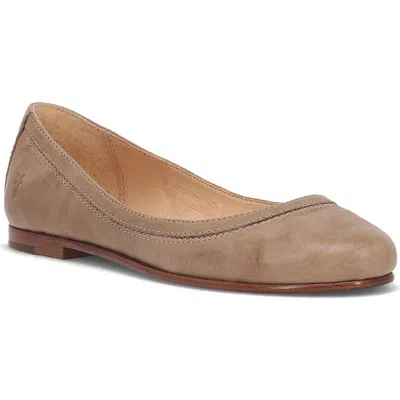 Frye Carson Ballet Flat In Clay