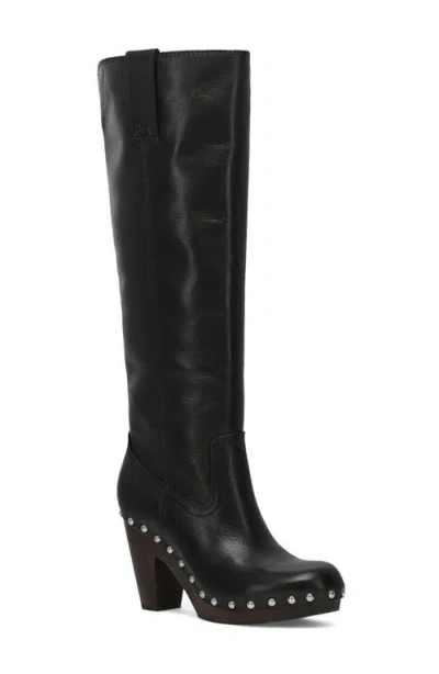 Frye Cindy Pull On Leather Boot In Black