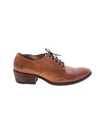 Pre-owned Frye Flats In Brown