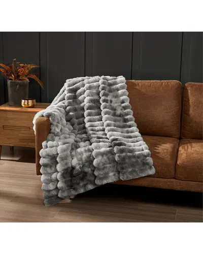 Frye Haze Channel Fluffy Throw In Gray