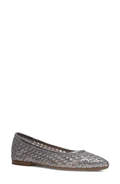 Frye Heather Woven Pointed Toe Flat In Platinum