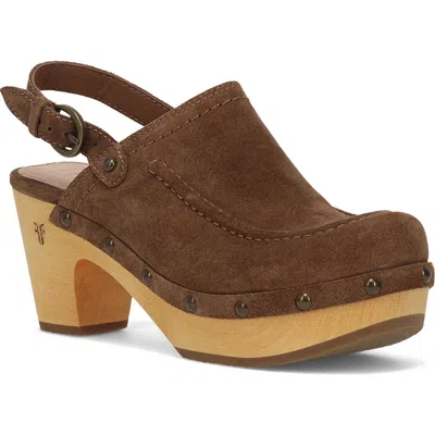 Frye Jessica Clog In Walnut - Swan Suede