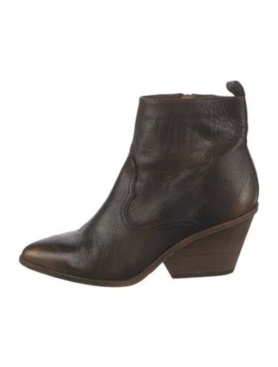 Pre-owned Frye Leather Boots In Brown