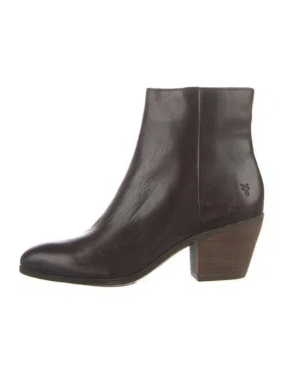 Pre-owned Frye Leather Boots In Brown