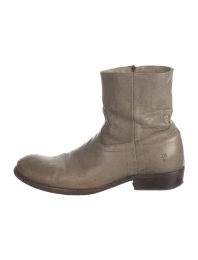 Pre-owned Frye Leather Boots In Gray