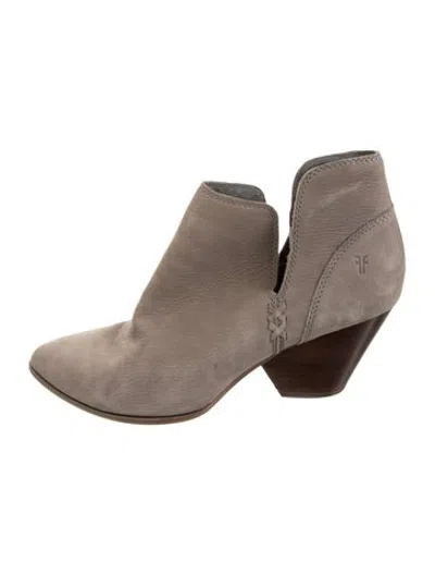 Pre-owned Frye Leather Boots In Grey