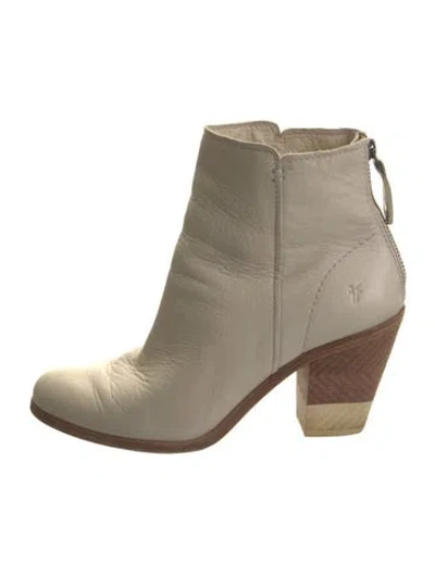 Pre-owned Frye Leather Boots In Neutrals
