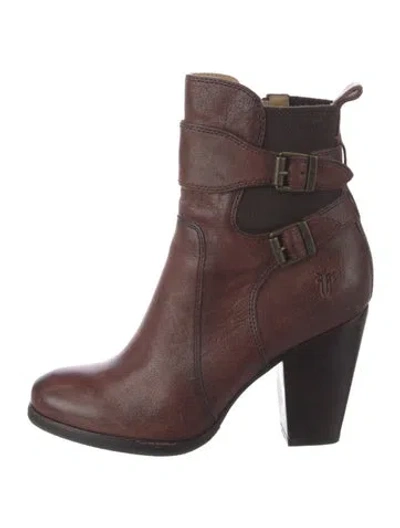 Pre-owned Frye Leather Chelsea Boots In Brown