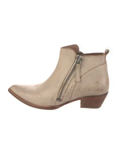 Pre-owned Frye Leather Chelsea Boots In Neutral