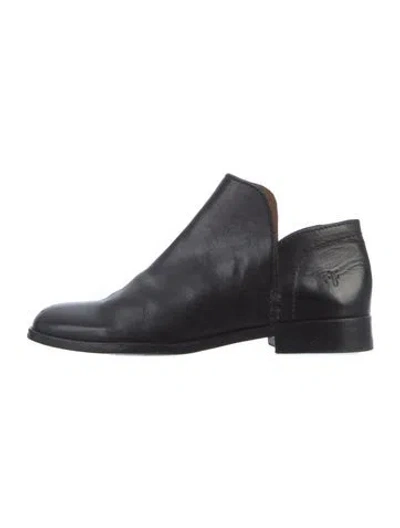 Pre-owned Frye Leather Flats In Black