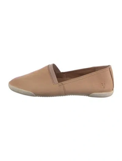 Pre-owned Frye Leather Mary Jane Flats In Neutral