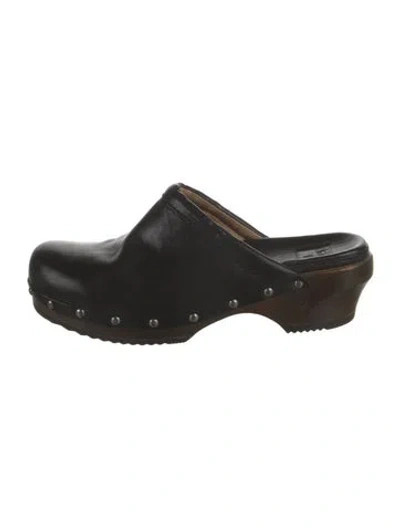 Pre-owned Frye Leather Mules In Black