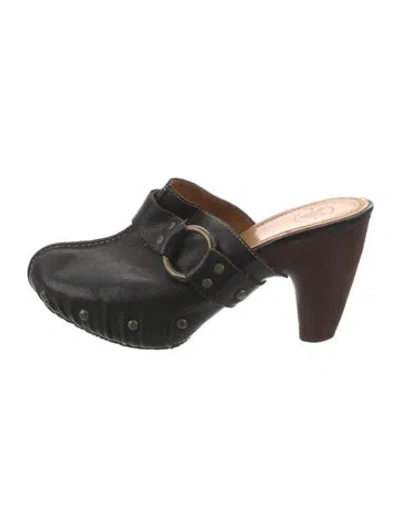 Pre-owned Frye Leather Mules In Black
