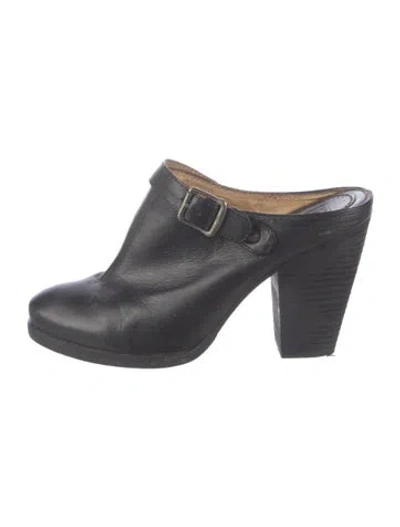 Pre-owned Frye Leather Mules In Blue