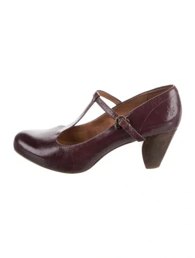 Pre-owned Frye Leather T-strap Pumps In Burgundy